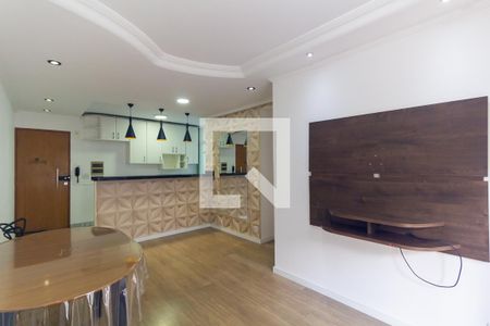 Sala de apartamento para alugar com 3 quartos, 68m² em Vila Ivone, São Paulo