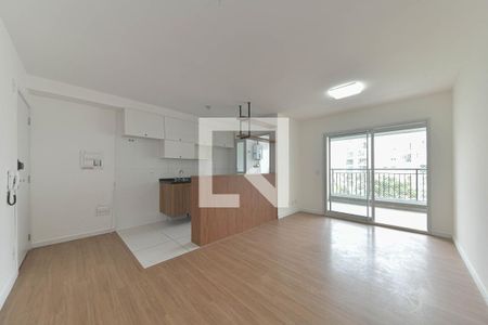 Sala de apartamento para alugar com 3 quartos, 85m² em Santo Amaro, São Paulo