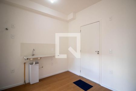 Sala/Cozinha de apartamento para alugar com 2 quartos, 30m² em Jardim Monte Kemel, São Paulo