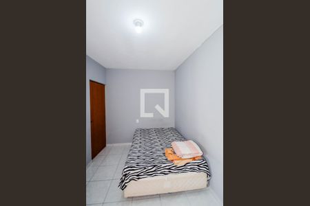 Quarto 2 de casa para alugar com 2 quartos, 55m² em Vila Carmela Ii, Guarulhos