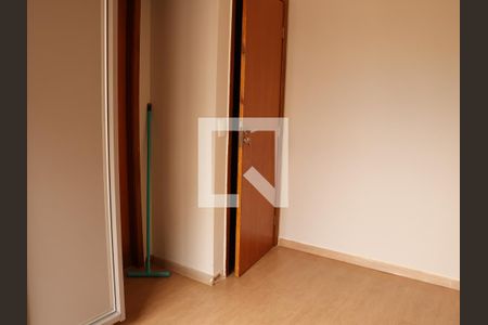 Quarto Suíte 1 de casa para alugar com 3 quartos, 120m² em Setor Centro Oeste, Goiânia