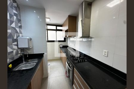 Apartamento à venda com 3 quartos, 120m² em Grajaú, Belo Horizonte