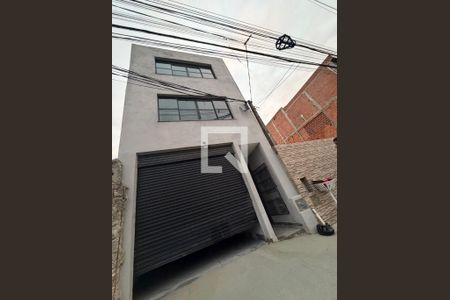 Casa para alugar com 1 quarto, 42m² em Jundiapeba, Mogi das Cruzes