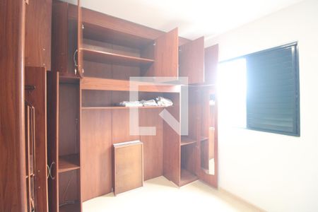 Quarto 2 de apartamento para alugar com 3 quartos, 65m² em Vila do Castelo, São Paulo