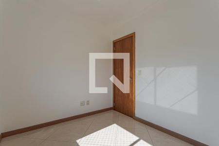 Quarto 1 de apartamento para alugar com 3 quartos, 86m² em Passo D’areia, Porto Alegre