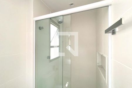 Banheiro da Suíte 1 de apartamento à venda com 2 quartos, 63m² em São Pedro, Belo Horizonte