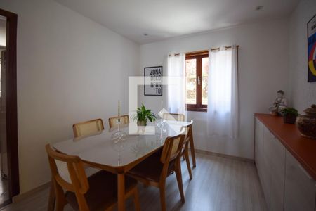 Sala de casa de condomínio para alugar com 4 quartos, 400m² em Freguesia (jacarepaguá), Rio de Janeiro