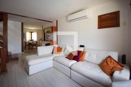 Sala de casa de condomínio para alugar com 4 quartos, 400m² em Freguesia (jacarepaguá), Rio de Janeiro