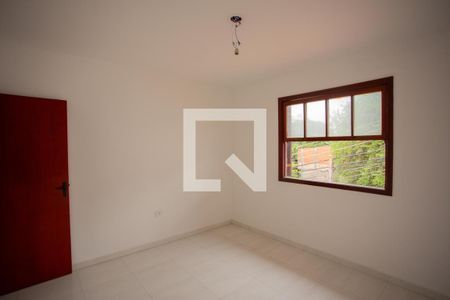 QUARTO 1 de casa à venda com 2 quartos, 80m² em Lauzane Paulista, São Paulo