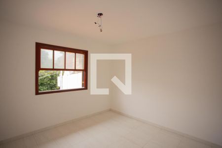 QUARTO 1 de casa à venda com 2 quartos, 80m² em Lauzane Paulista, São Paulo