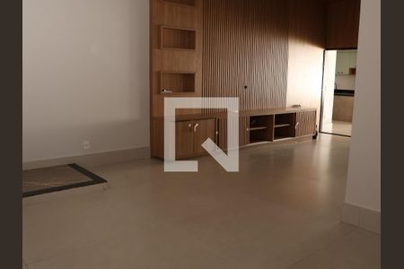 Sala de casa de condomínio para alugar com 3 quartos, 181m² em Alphaville Araguaia, Goiânia