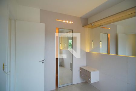 Quarto 1 de apartamento para alugar com 2 quartos, 48m² em Jardim Itu, Porto Alegre