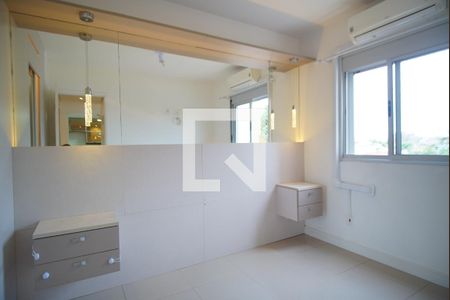 Quarto 1 de apartamento para alugar com 2 quartos, 48m² em Jardim Itu, Porto Alegre