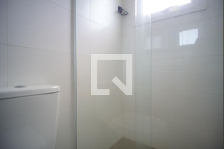 Banheiro da Suíte de apartamento para alugar com 2 quartos, 55m² em Petrópolis, Porto Alegre