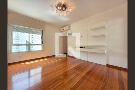 Quarto Suíte Master  de apartamento à venda com 4 quartos, 213m² em Belvedere, Belo Horizonte