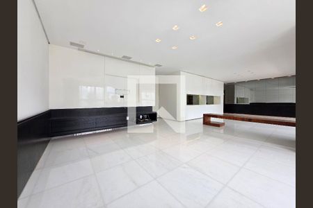 Sala  de apartamento à venda com 4 quartos, 213m² em Belvedere, Belo Horizonte