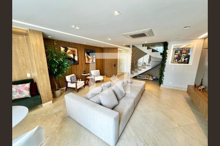 Sala de apartamento à venda com 3 quartos, 246m² em Santa Terezinha, São Paulo