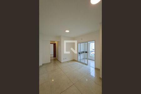 Sala de apartamento para alugar com 2 quartos, 68m² em Vila Caiçara, Praia Grande