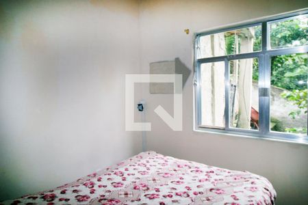 Quarto 1 de casa para alugar com 6 quartos, 324m² em Irajá, Rio de Janeiro