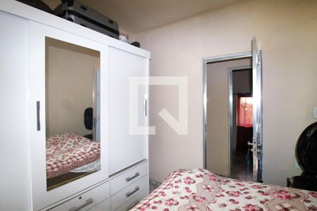 Quarto 1 de casa para alugar com 6 quartos, 324m² em Irajá, Rio de Janeiro