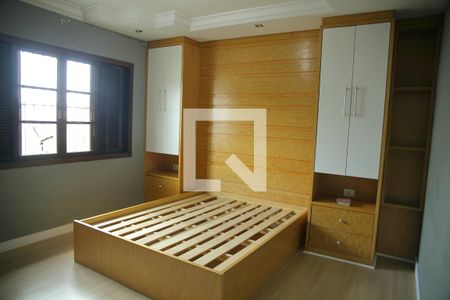 Suíte  de casa à venda com 3 quartos, 160m² em Vila Rosa, São Bernardo do Campo