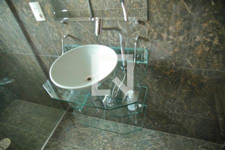 Suíte - Banheiro  de casa à venda com 3 quartos, 160m² em Vila Rosa, São Bernardo do Campo