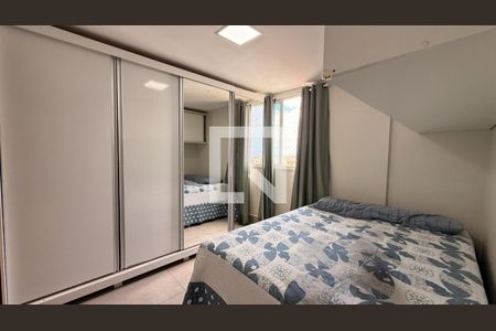 Quarto 01 Suite de apartamento para alugar com 3 quartos, 140m² em Qi 18, Brasília
