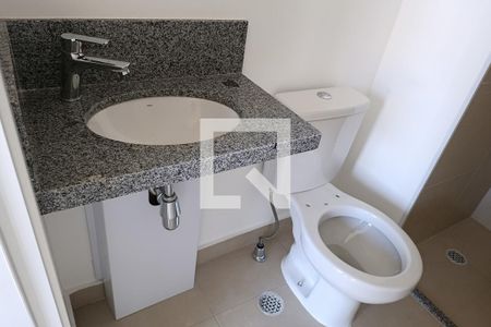 Banheiro de kitnet/studio para alugar com 1 quarto, 22m² em Consolação, São Paulo