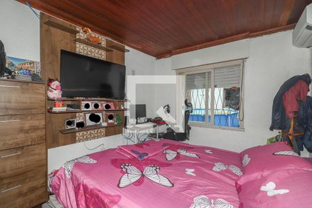 Quarto 2 de casa para alugar com 2 quartos, 180m² em Rubem Berta, Porto Alegre
