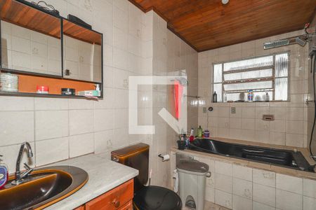 Quarto 2 de casa para alugar com 2 quartos, 180m² em Rubem Berta, Porto Alegre
