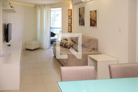 Sala de apartamento para alugar com 2 quartos, 63m² em Jardim Armação, Salvador