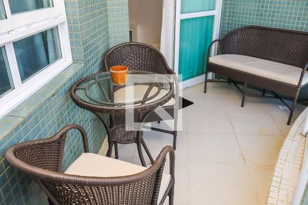 Varanda da Sala de apartamento para alugar com 2 quartos, 63m² em Jardim Armação, Salvador