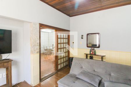 Sala de casa à venda com 3 quartos, 825m² em Mato Grande, Canoas