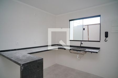 Cozinha de casa de condomínio para alugar com 2 quartos, 94m² em Itaipuaçu, Maricá