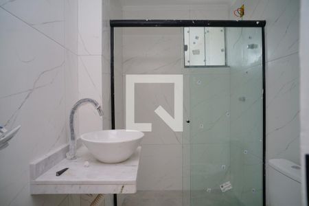 Banheiro Social de casa de condomínio para alugar com 2 quartos, 94m² em Itaipuaçu, Maricá