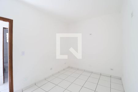 Casa para alugar com 2 quartos, 70m² em Vila Nova Galvão, São Paulo