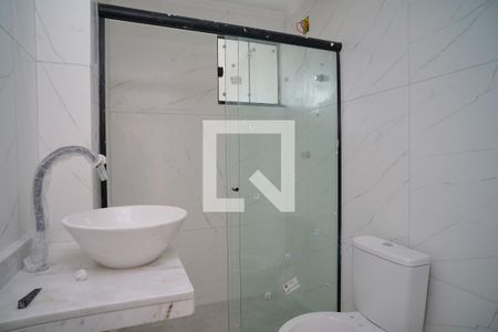 Banheiro Social de casa de condomínio para alugar com 2 quartos, 94m² em Itaipuaçu, Maricá