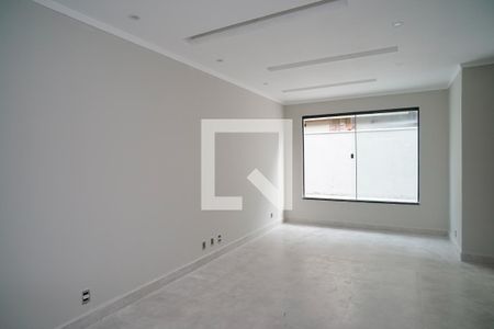 Sala de casa de condomínio para alugar com 2 quartos, 95m² em Itaipuaçu, Maricá