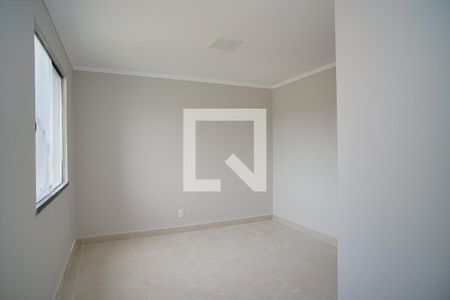 Quarto 1 de casa de condomínio para alugar com 2 quartos, 95m² em Itaipuaçu, Maricá