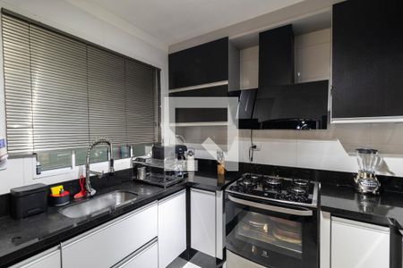 Sala e Cozinha  de casa de condomínio à venda com 2 quartos, 71m² em Cidade Patriarca, São Paulo