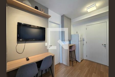 Sala/Cozinha de apartamento para alugar com 1 quarto, 25m² em Vila Nova Conceição, São Paulo