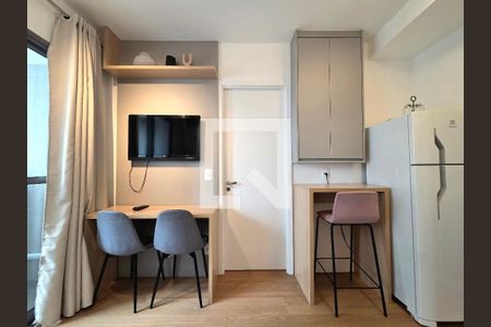 Sala/Cozinha de apartamento para alugar com 1 quarto, 25m² em Vila Nova Conceição, São Paulo