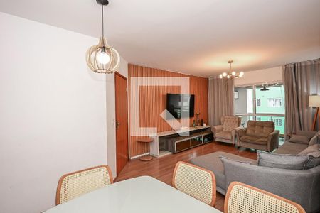 Sala de apartamento para alugar com 3 quartos, 112m² em Chácara Agrindus, Taboão da Serra