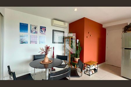 Sala de apartamento à venda com 2 quartos, 54m² em Sumarezinho, São Paulo