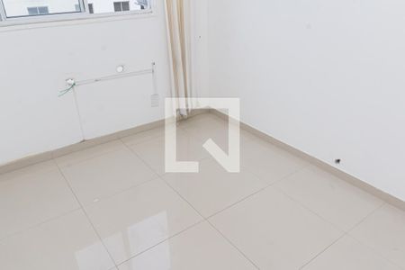 Quarto 1 de apartamento para alugar com 2 quartos, 45m² em Campo Grande, Rio de Janeiro