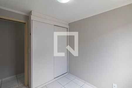 Quarto 1 de apartamento para alugar com 2 quartos, 48m² em Jardim Redil, São Paulo
