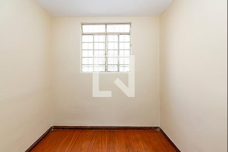 Quarto 2 de apartamento para alugar com 3 quartos, 54m² em Nova Suíça, Belo Horizonte