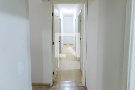Corredor dos Quartos de apartamento à venda com 4 quartos, 125m² em Cambuí, Campinas