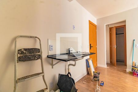 Sala/Cozinha de apartamento para alugar com 2 quartos, 32m² em Jardim Oriental, São Paulo