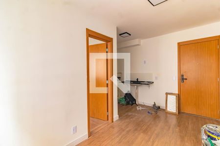 Sala/Cozinha de apartamento para alugar com 2 quartos, 32m² em Jardim Oriental, São Paulo